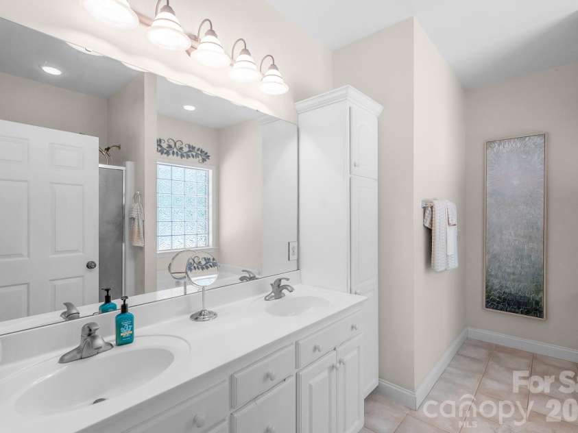4227 Pigg Mattox Road, Monroe, NC 28112.  MLS# CAR4431495, YatesRealty ID 54856. 