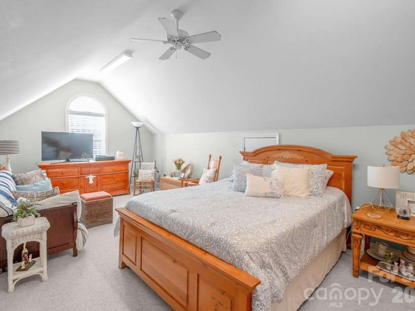 4227 Pigg Mattox Road, Monroe, NC 28112.  MLS# CAR4431495, YatesRealty ID 54856. 