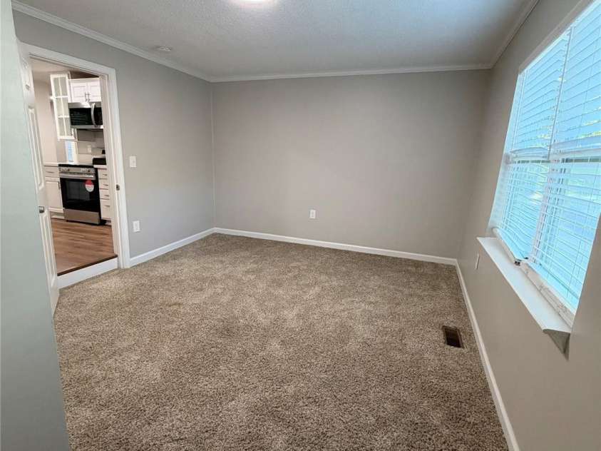 1015 4th Avenue, Gastonia, NC 28052.  MLS# CAR4431617, YatesRealty ID 54858. 