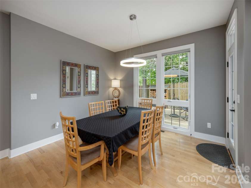 8 Broadmoor Drive, Arden, NC 28704.  MLS# CAR4431546, YatesRealty ID 54859. 