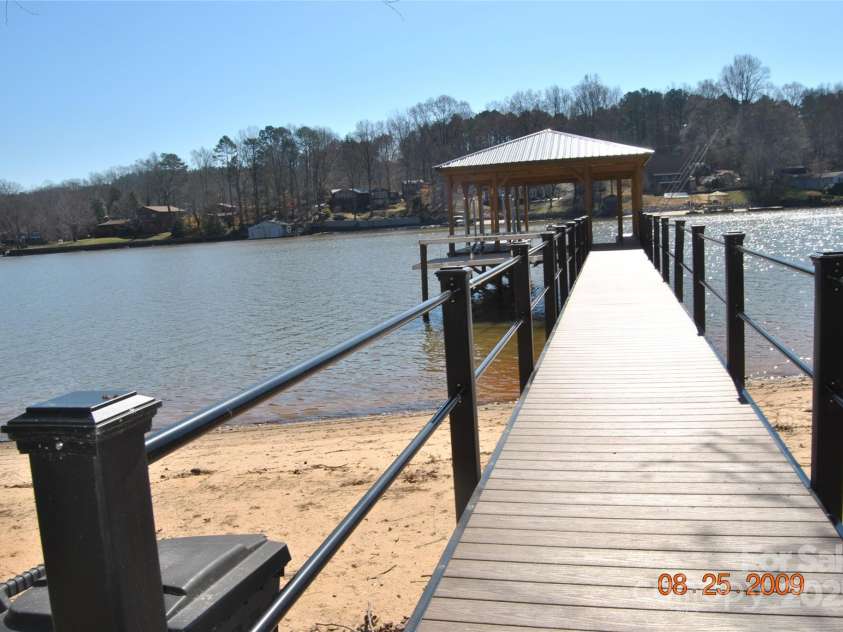 126 Anchor Lane, Troutman, NC 28166.  MLS# CAR4228228, YatesRealty ID 5486. WALK the PIER