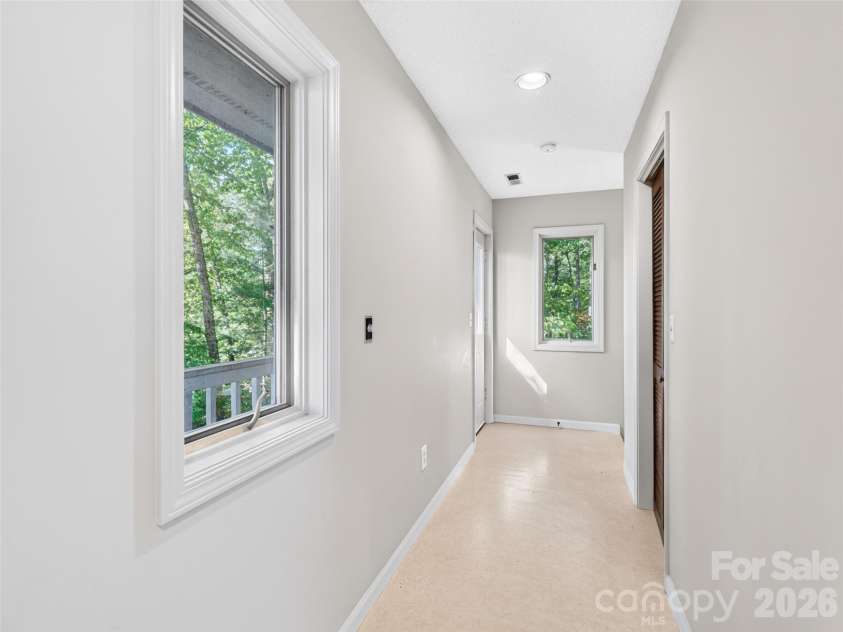 172 Clock Crest Drive, Pisgah Forest, NC 28768.  MLS# CAR4428630, YatesRealty ID 54860. 