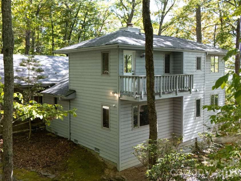 172 Clock Crest Drive, Pisgah Forest, NC 28768.  MLS# CAR4428630, YatesRealty ID 54860. 