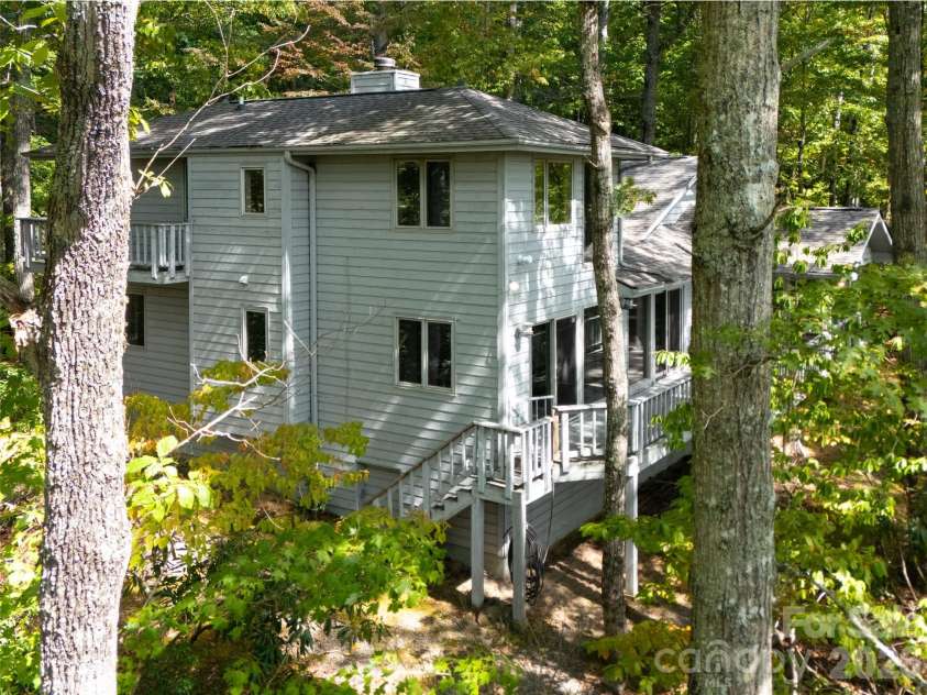 172 Clock Crest Drive, Pisgah Forest, NC 28768.  MLS# CAR4428630, YatesRealty ID 54860. 