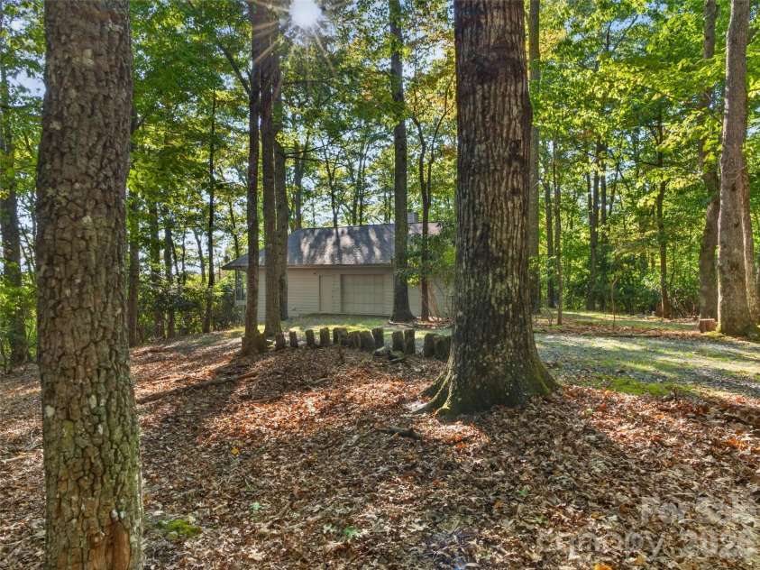 172 Clock Crest Drive, Pisgah Forest, NC 28768.  MLS# CAR4428630, YatesRealty ID 54860. 