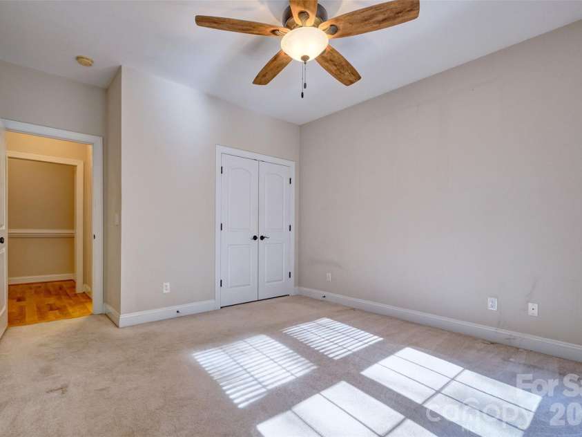 225 Highland Forest Drive, Lake Wylie, SC 29710.  MLS# CAR4429325, YatesRealty ID 54863. 