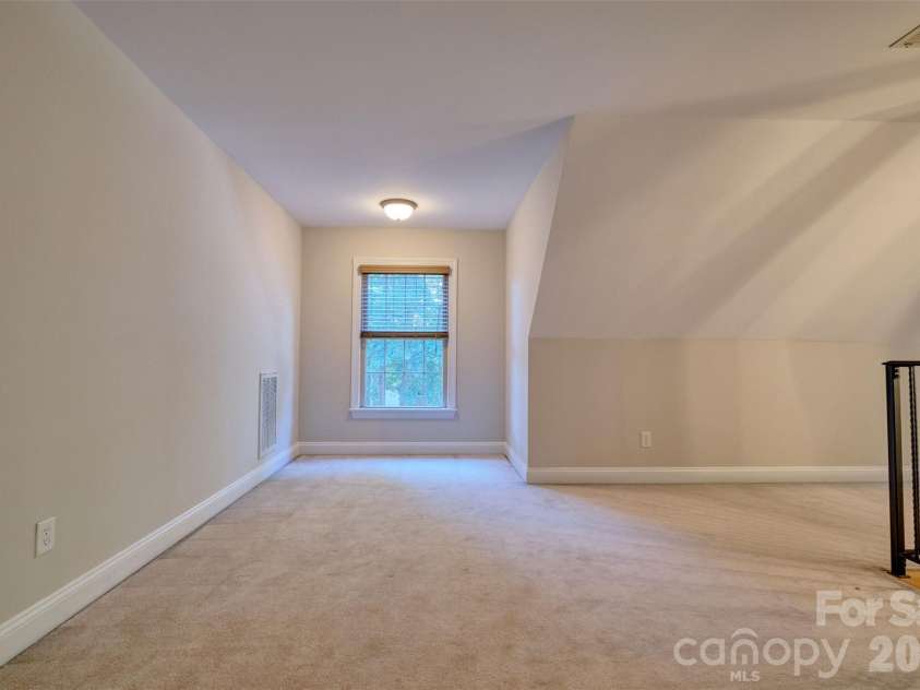 225 Highland Forest Drive, Lake Wylie, SC 29710.  MLS# CAR4429325, YatesRealty ID 54863. 