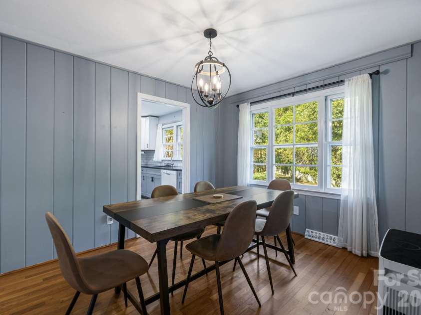 227 Cedar Hill Road, Asheville, NC 28806.  MLS# CAR4430299, YatesRealty ID 54864. 