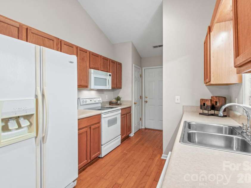 211 Whispering Pines Lane, Linwood, NC 27299.  MLS# CAR4429174, YatesRealty ID 54867. 