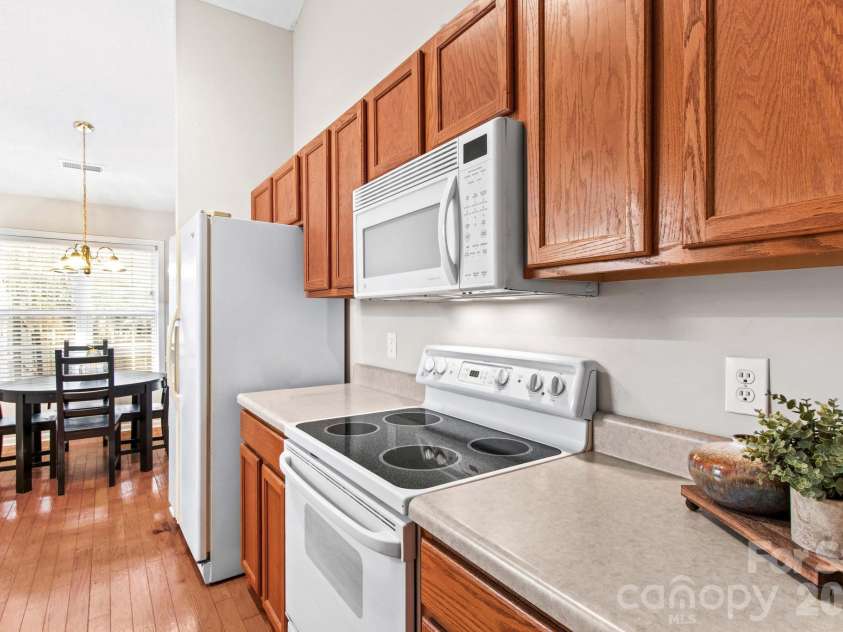 211 Whispering Pines Lane, Linwood, NC 27299.  MLS# CAR4429174, YatesRealty ID 54867. 