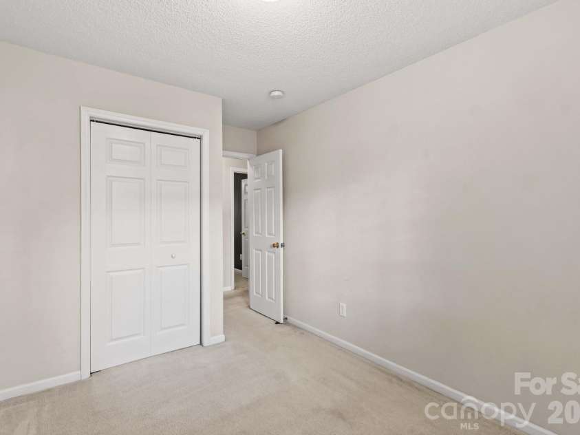 211 Whispering Pines Lane, Linwood, NC 27299.  MLS# CAR4429174, YatesRealty ID 54867. 