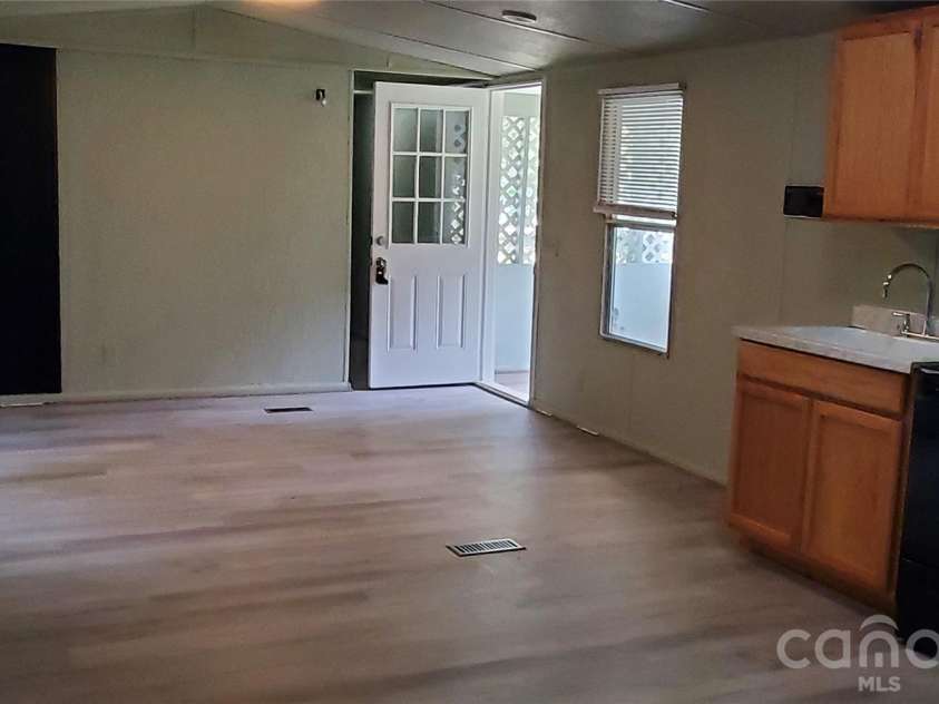 7297 Beaver Road, Kannapolis, NC 28081.  MLS# CAR4431620, YatesRealty ID 54869. Den