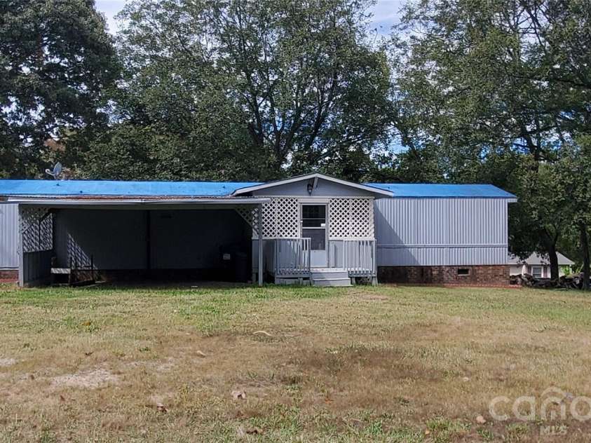 7297 Beaver Road, Kannapolis, NC 28081.  MLS# CAR4431620, YatesRealty ID 54869. Front