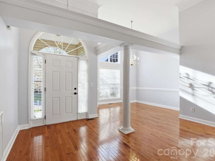 2421 Sweetbriar Lane, Rock Hill, SC 29732.  MLS# CAR4352010, YatesRealty ID 5487. 