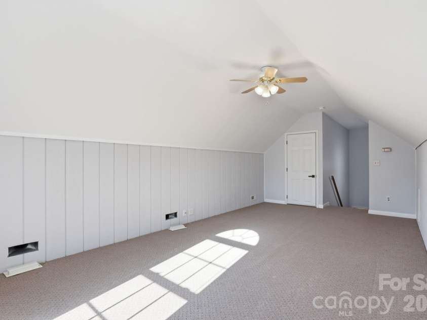 2421 Sweetbriar Lane, Rock Hill, SC 29732.  MLS# CAR4352010, YatesRealty ID 5487. 