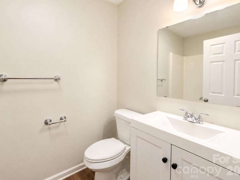 2102 Main Street, Kannapolis, NC 28081.  MLS# CAR4426090, YatesRealty ID 54870. 