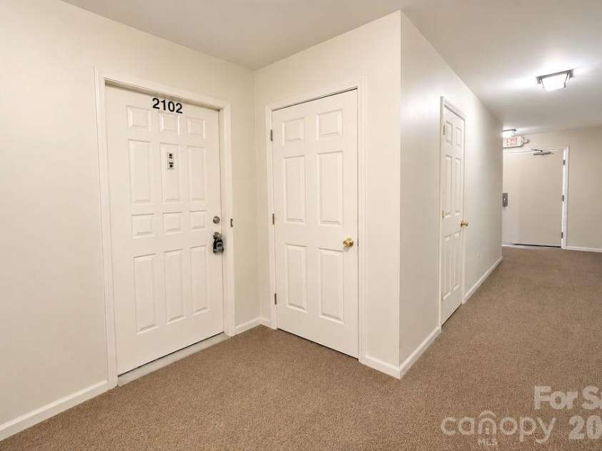 2102 Main Street, Kannapolis, NC 28081.  MLS# CAR4426090, YatesRealty ID 54870. 