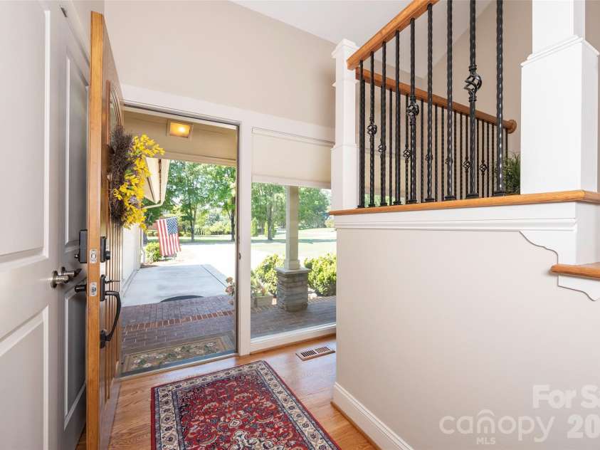 109 Holly Circle, Bermuda Run, NC 27006.  MLS# CAR4429639, YatesRealty ID 54873. 