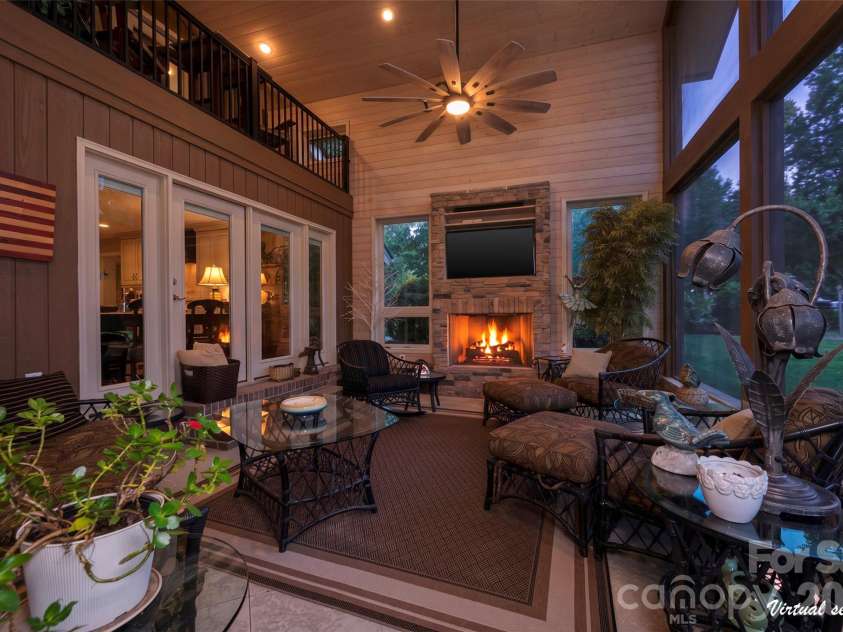 109 Holly Circle, Bermuda Run, NC 27006.  MLS# CAR4429639, YatesRealty ID 54873. 