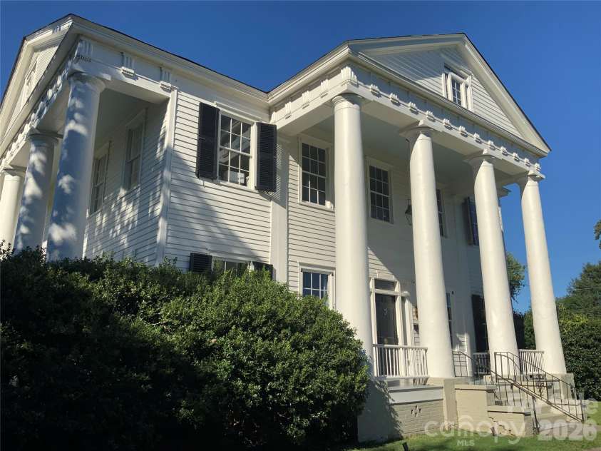 117 Academy Street, Union, SC 29379.  MLS# CAR4431166, YatesRealty ID 54876. 