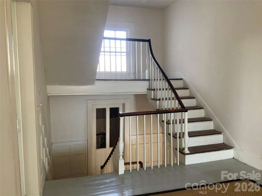 117 Academy Street, Union, SC 29379.  MLS# CAR4431166, YatesRealty ID 54876. 