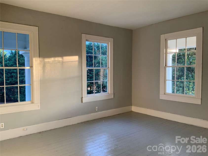 117 Academy Street, Union, SC 29379.  MLS# CAR4431166, YatesRealty ID 54876. 