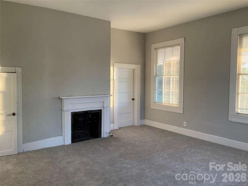 117 Academy Street, Union, SC 29379.  MLS# CAR4431166, YatesRealty ID 54876. 