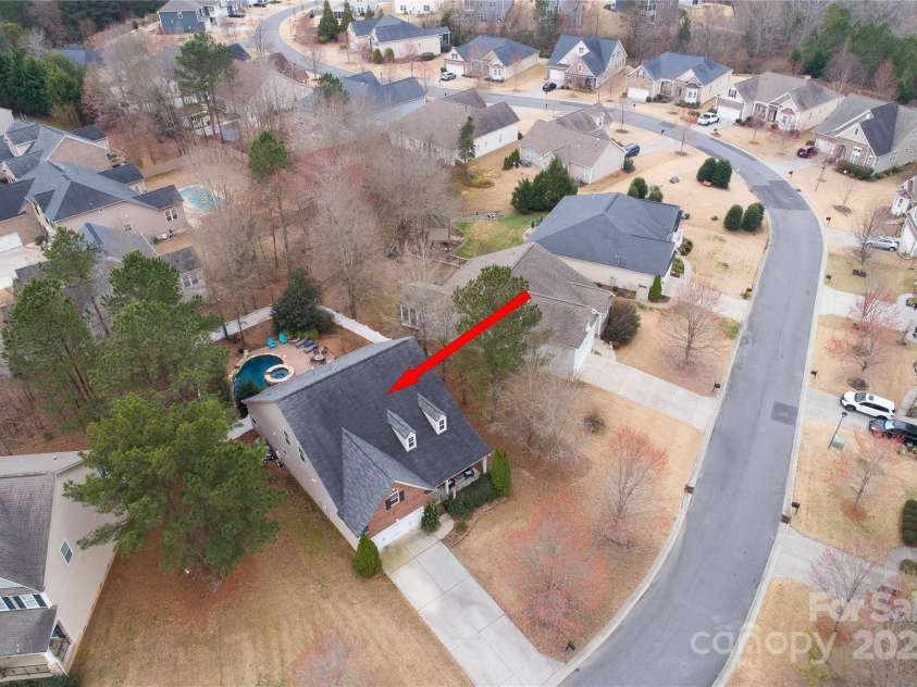 4006 Hickory View Drive, Fort Mill, SC 29707.  MLS# CAR4229187, YatesRealty ID 5488. 