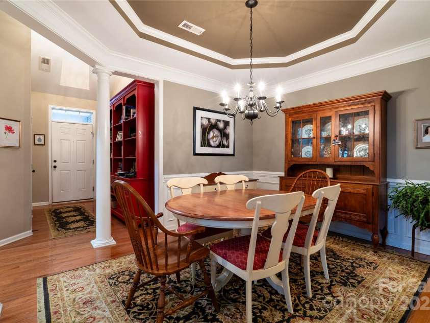 4006 Hickory View Drive, Fort Mill, SC 29707.  MLS# CAR4229187, YatesRealty ID 5488. 