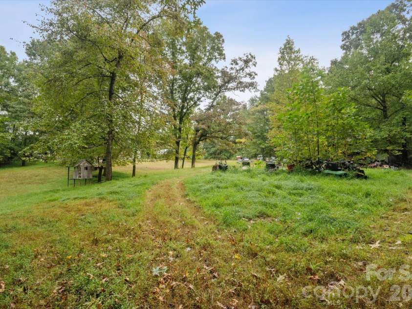 6958 NC Hwy 9 Highway, Columbus, NC 28722.  MLS# CAR4429914, YatesRealty ID 54884. 