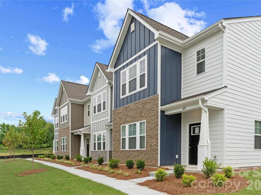 485 Etna Street, Gastonia, NC 28052.  MLS# CAR4395843, YatesRealty ID 54886. 