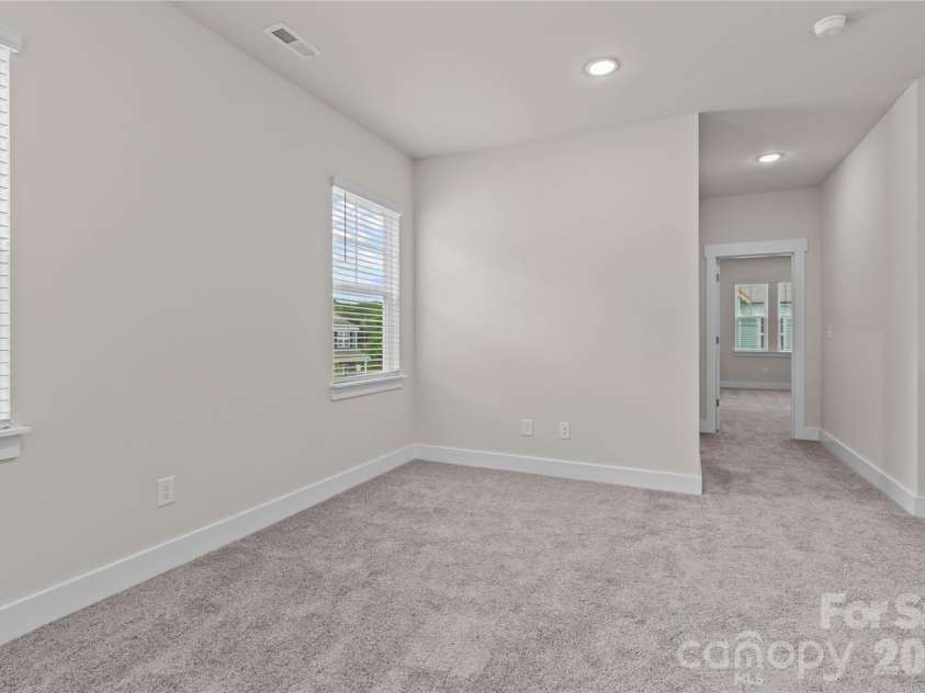 485 Etna Street, Gastonia, NC 28052.  MLS# CAR4395843, YatesRealty ID 54886. 