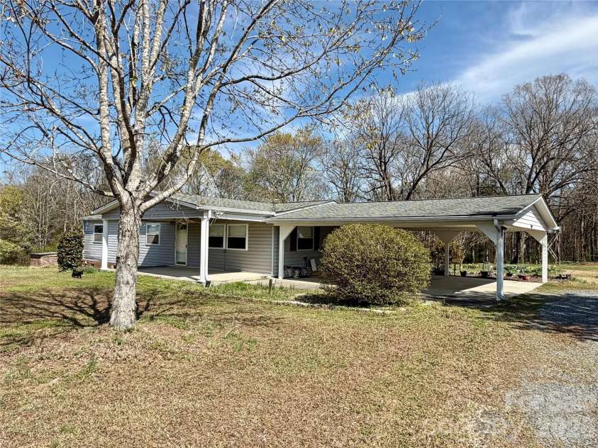 24386 Endy Road, Albemarle, NC 28001.  MLS# CAR4358050, YatesRealty ID 5489. 