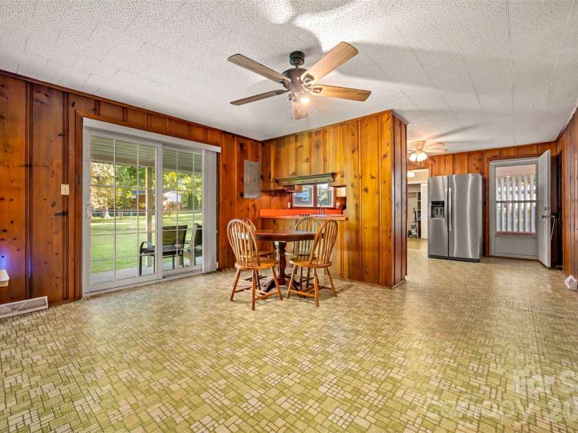 170 Franklin Drive, Forest City, NC 28043.  MLS# CAR4431691, YatesRealty ID 54890. 