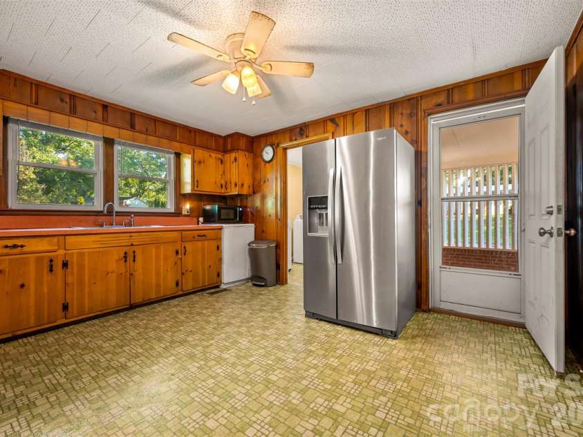 170 Franklin Drive, Forest City, NC 28043.  MLS# CAR4431691, YatesRealty ID 54890. 
