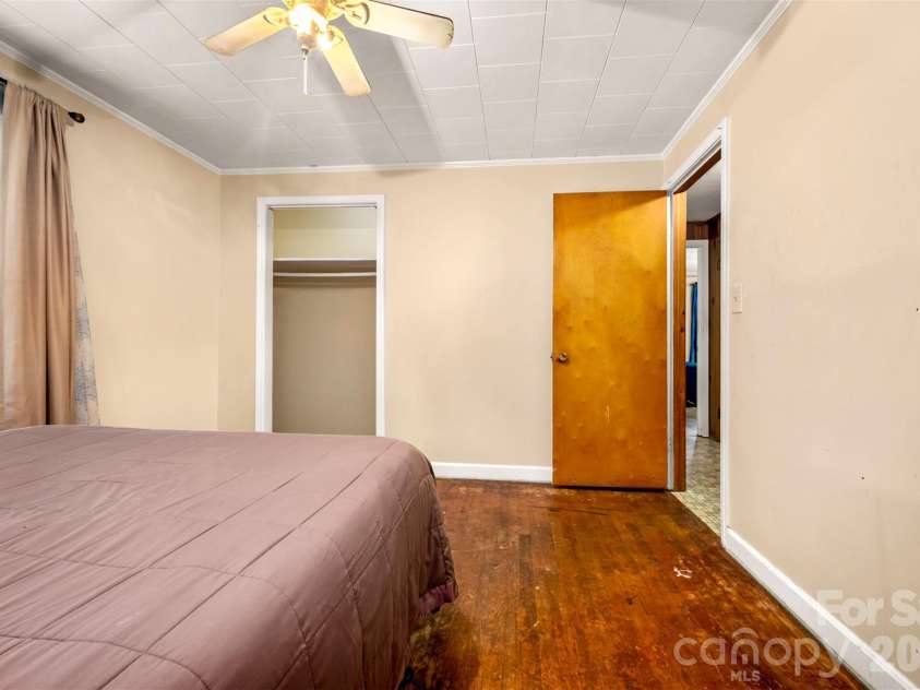170 Franklin Drive, Forest City, NC 28043.  MLS# CAR4431691, YatesRealty ID 54890. 