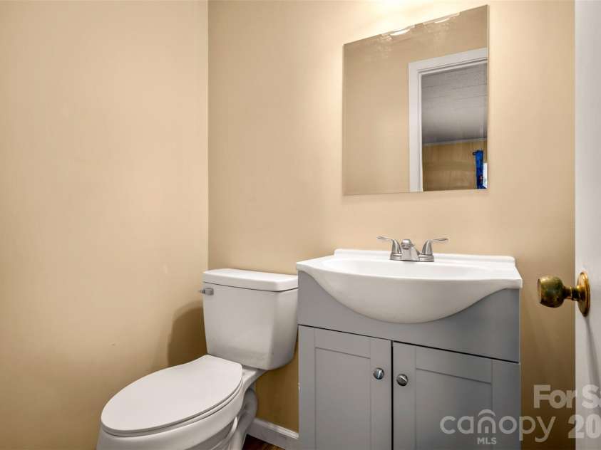 170 Franklin Drive, Forest City, NC 28043.  MLS# CAR4431691, YatesRealty ID 54890. 