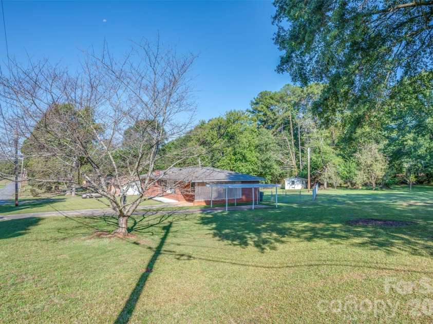 170 Franklin Drive, Forest City, NC 28043.  MLS# CAR4431691, YatesRealty ID 54890. 
