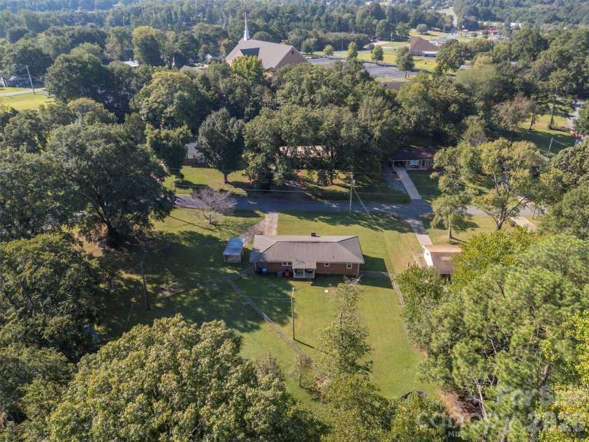 170 Franklin Drive, Forest City, NC 28043.  MLS# CAR4431691, YatesRealty ID 54890. 