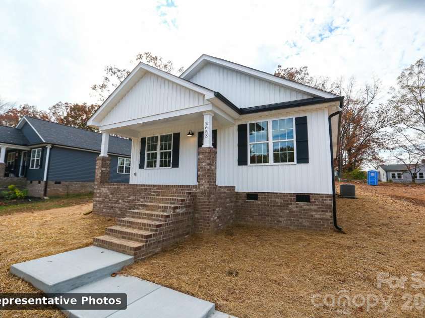 2693 Brady Avenue, Kannapolis, NC 28083.  MLS# CAR4431701, YatesRealty ID 54893. 