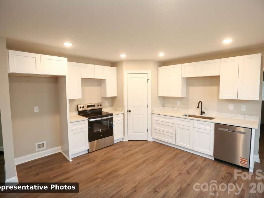 2693 Brady Avenue, Kannapolis, NC 28083.  MLS# CAR4431701, YatesRealty ID 54893. 