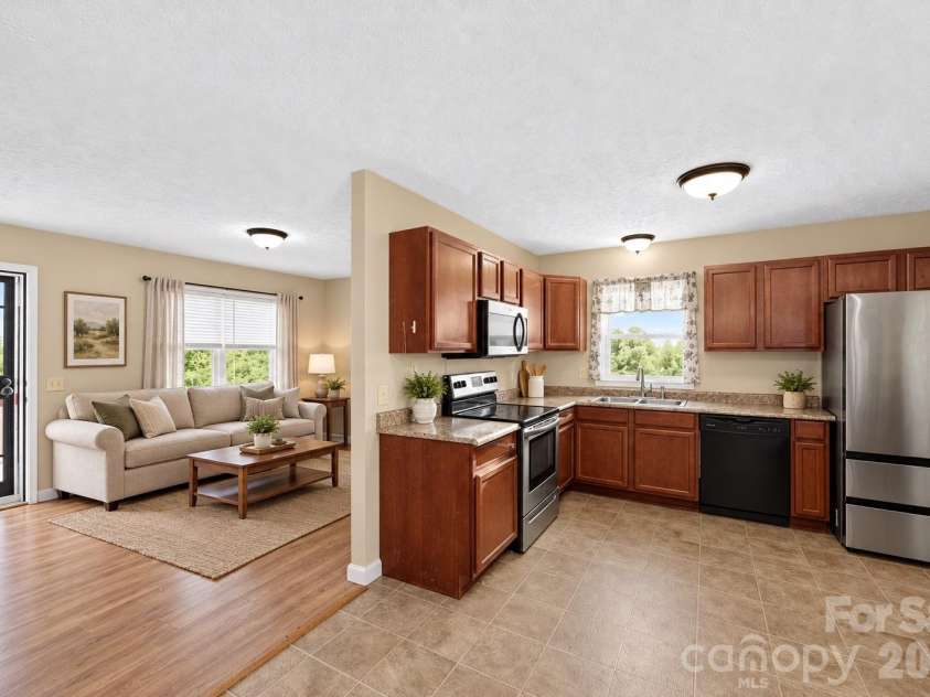1063 Allman Court, Morganton, NC 28655.  MLS# CAR4431704, YatesRealty ID 54894. 