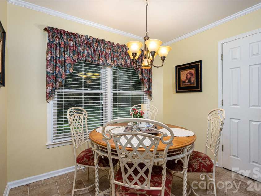 645 Deerfield Drive, Mount Holly, NC 28120.  MLS# CAR4431707, YatesRealty ID 54895. 