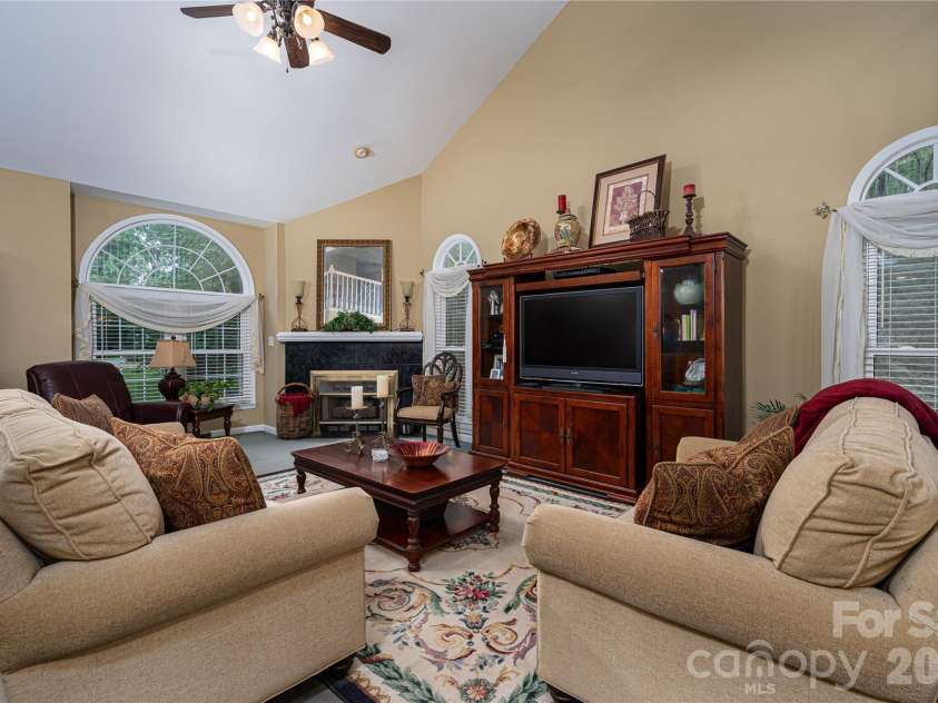 645 Deerfield Drive, Mount Holly, NC 28120.  MLS# CAR4431707, YatesRealty ID 54895. 