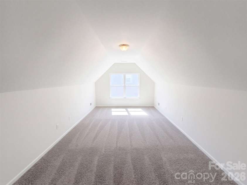 4735 Nijinsky Court, Charlotte, NC 28216.  MLS# CAR4431711, YatesRealty ID 54896. 