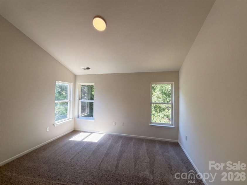 4735 Nijinsky Court, Charlotte, NC 28216.  MLS# CAR4431711, YatesRealty ID 54896. 