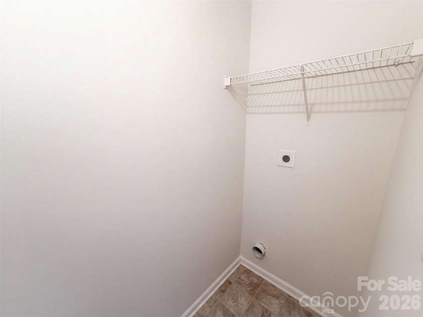 4735 Nijinsky Court, Charlotte, NC 28216.  MLS# CAR4431711, YatesRealty ID 54896. 