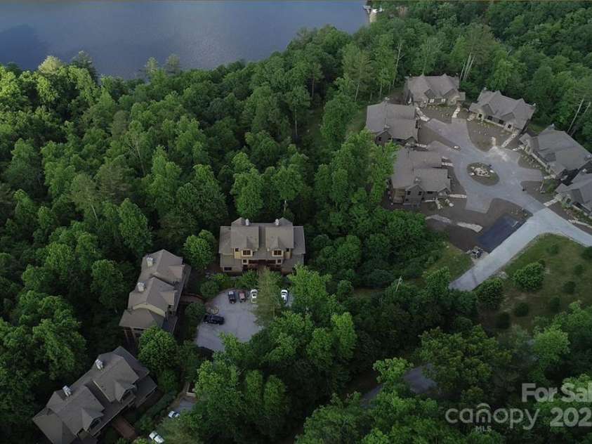 48 Allspice Court, Tuckasegee, NC 28783.  MLS# CAR4232075, YatesRealty ID 549. 