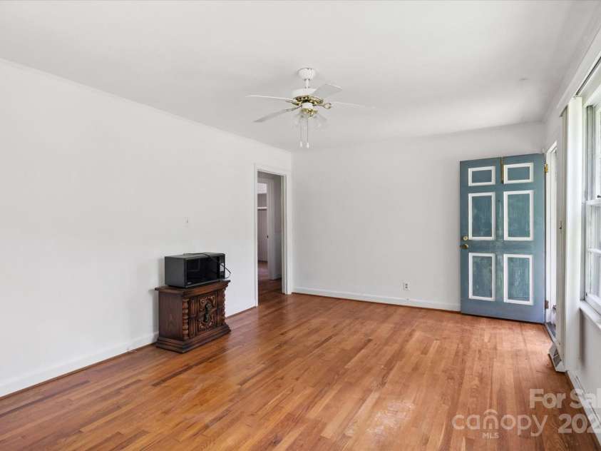 859 Stacy Hill Road, Nebo, NC 28761.  MLS# CAR4273524, YatesRealty ID 549. 