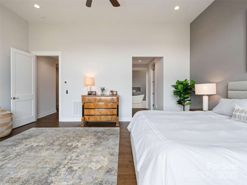 274 Daniel Circle Drive, Mills River, NC 28759.  MLS# CAR4241570, YatesRealty ID 5490. Spacious master suite